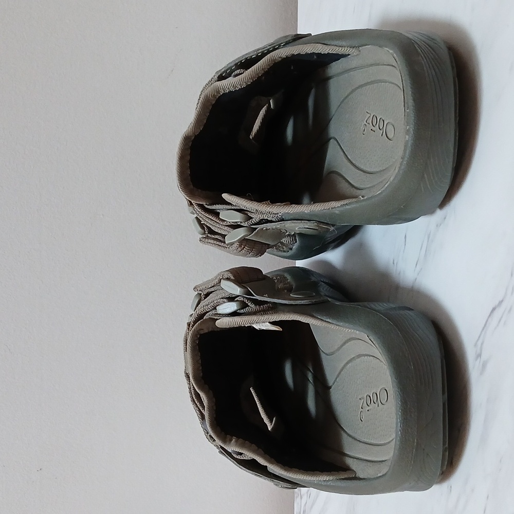 Oboz Whakata Water-Friendly Sandals Off-Road Trail Shoes - Picture 5 of 16